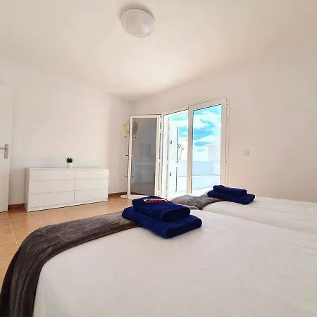 ** Costa Mathilda ** Los Pocillos