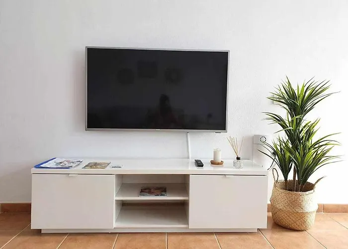 ** Costa Mathilda ** * Los Pocillos