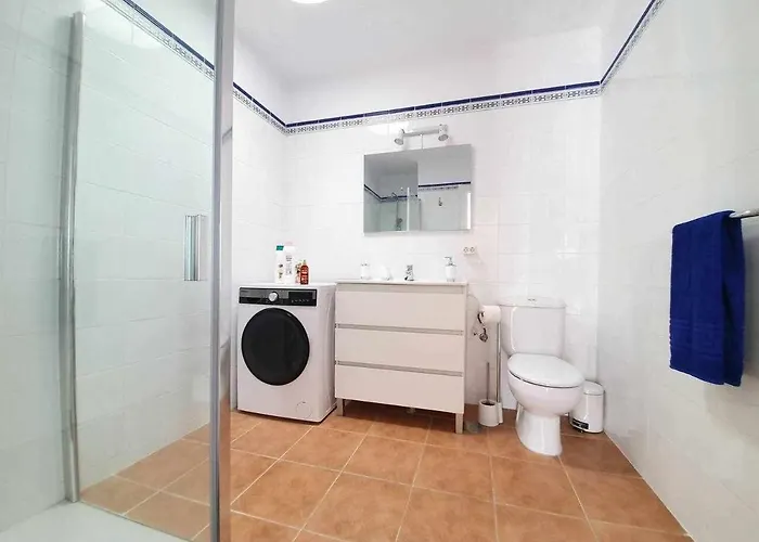 ** Costa Mathilda **