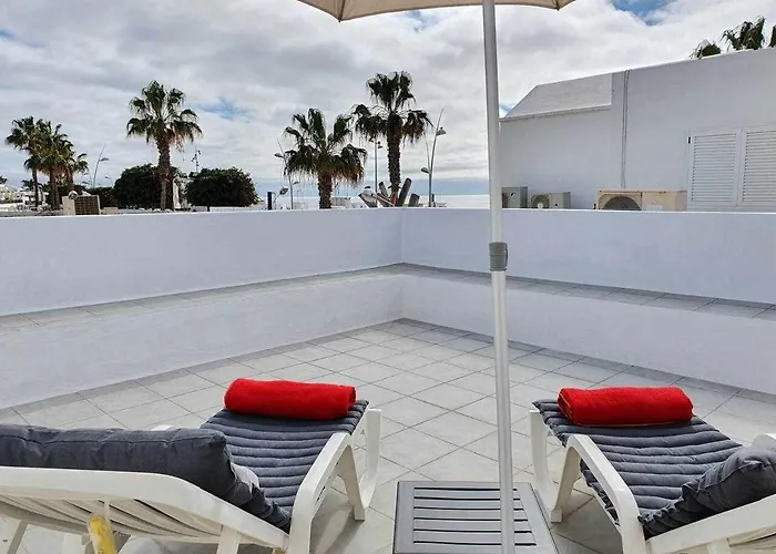 ** Costa Mathilda ** شقة